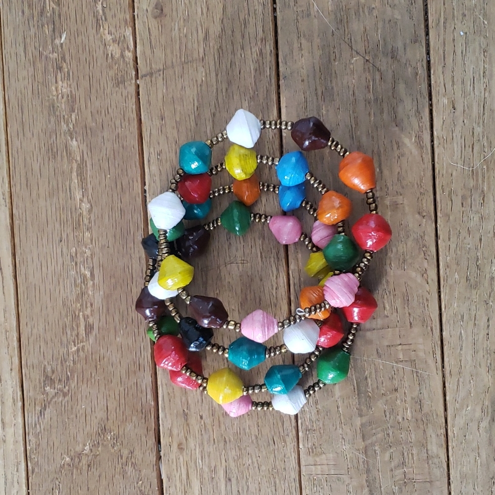 Wooden beads cuff bracelet